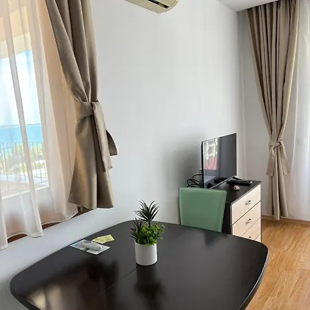 Private 171 In Prestige Lägenhetshotell Sveti Vlas